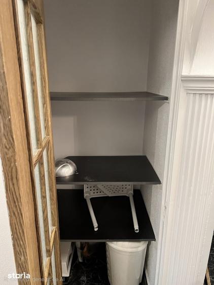 Apartament cu 3 camere decomandat în Sud