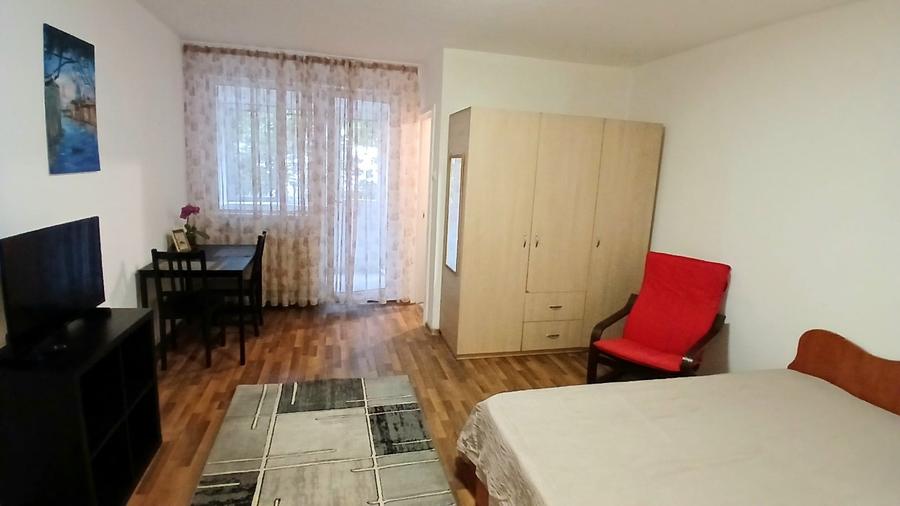 Garsonieră decomandată în Dristor