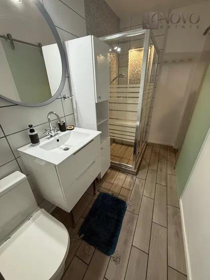Apartament cu 2 camere decomandat, mobilat în Victoriei