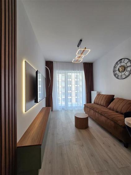 Apartament cu 2 camere decomandat în Podu Roș