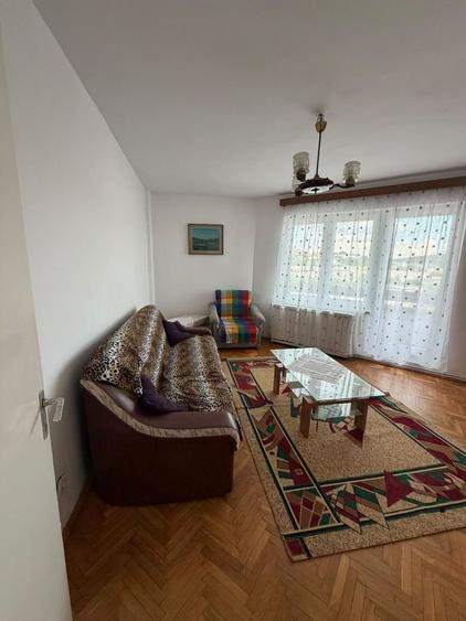 Apartament cu 2 camere decomandat în Tudor
