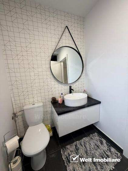 Duplex cu 5 camere cu Canalizare în Florești