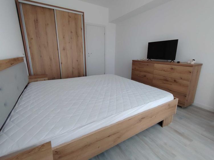 Apartament cu 2 camere decomandat în Aroneanu