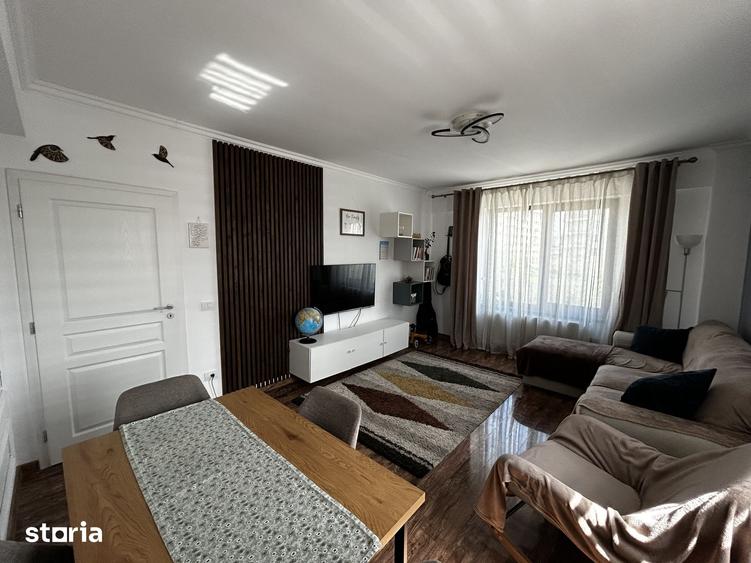 Apartament cu 3 camere decomandat în Valea Lupului