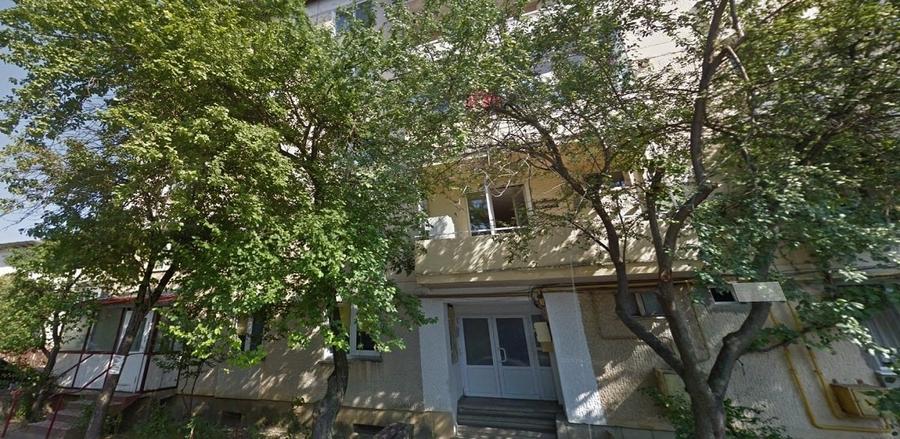 Apartament cu 3 camere în Târgu Neamț