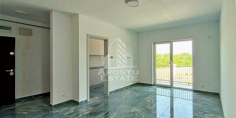 Apartament cu 3 camere decomandat în Grădiște