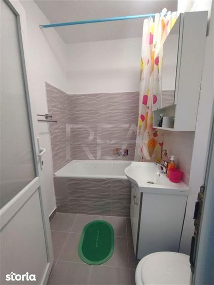 Apartament cu 3 camere semidecomandat, mobilat în Pantelimon