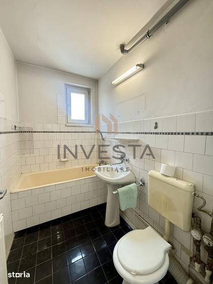 Apartament cu 3 camere semidecomandat în Grigorescu