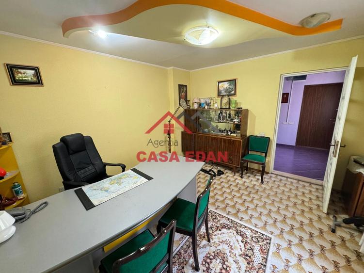 Casă individuală cu 7 camere cu Teren 522 Mp în Breaza