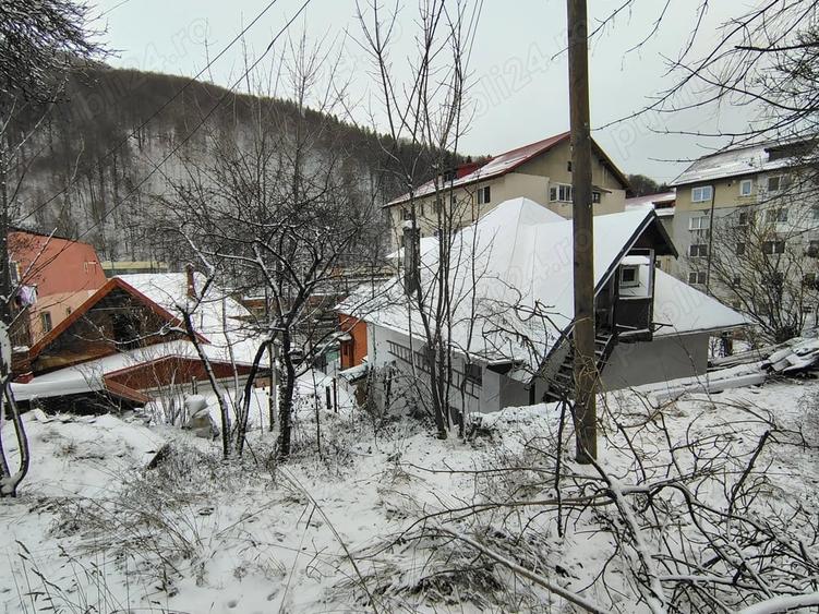 Casă cu 4 camere cu Teren 215 Mp în Haltă