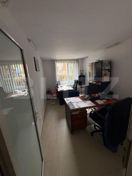 Birou, de 85 mp, în Centrul Civic