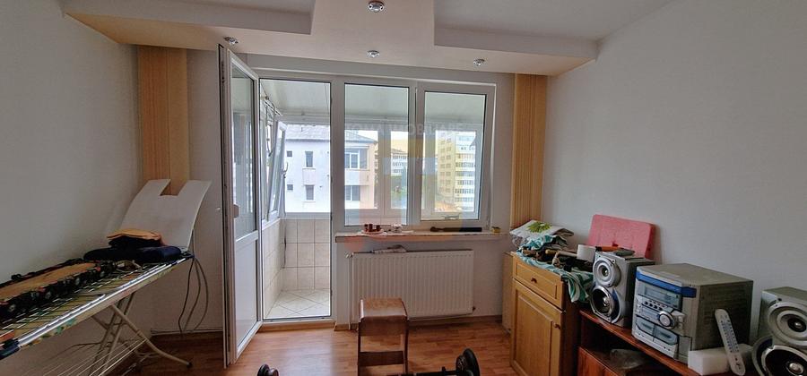 Apartament cu 2 camere decomandat în Dărmănești