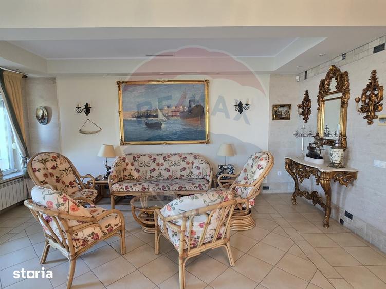 Apartament cu 4 camere decomandat în Nord