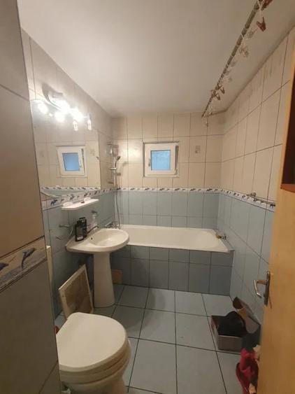 Apartament cu 2 camere decomandat, mobilat în Gorjului