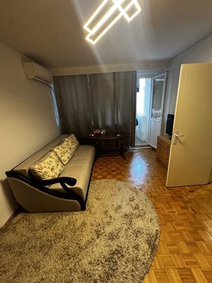 Apartament cu 2 camere semidecomandat în Mazepa 1