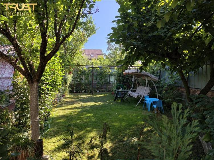 Casă cu 8 camere cu Teren 560 Mp în Someșeni