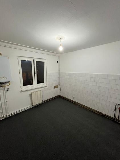 Apartament cu 2 camere decomandat în Lotrioara