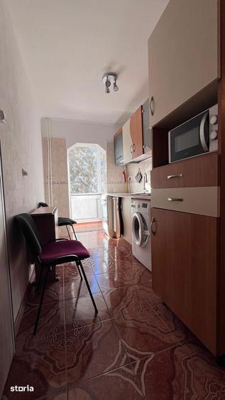 Apartament cu 3 camere în Astra