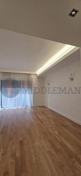 Apartament cu 4 camere, mobilat în Șoseaua Nordului