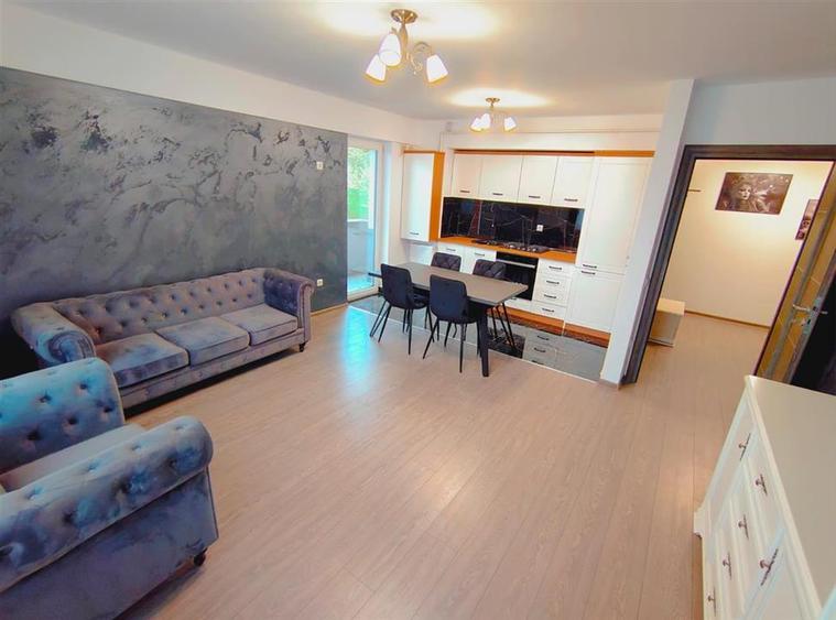 Apartament cu 2 camere decomandat, mobilat în Tătărași