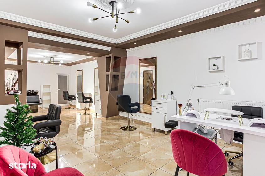 Spațiu comercial, de 55 mp, în Șega