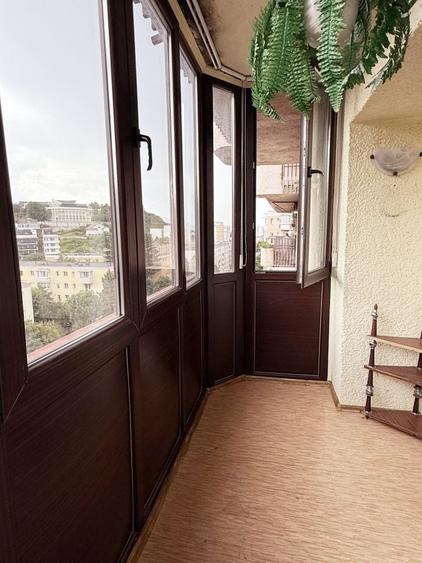 Apartament cu 2 camere decomandat în Centrul Civic