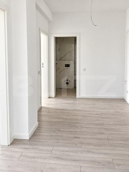 Apartament cu 3 camere semidecomandat în Sud