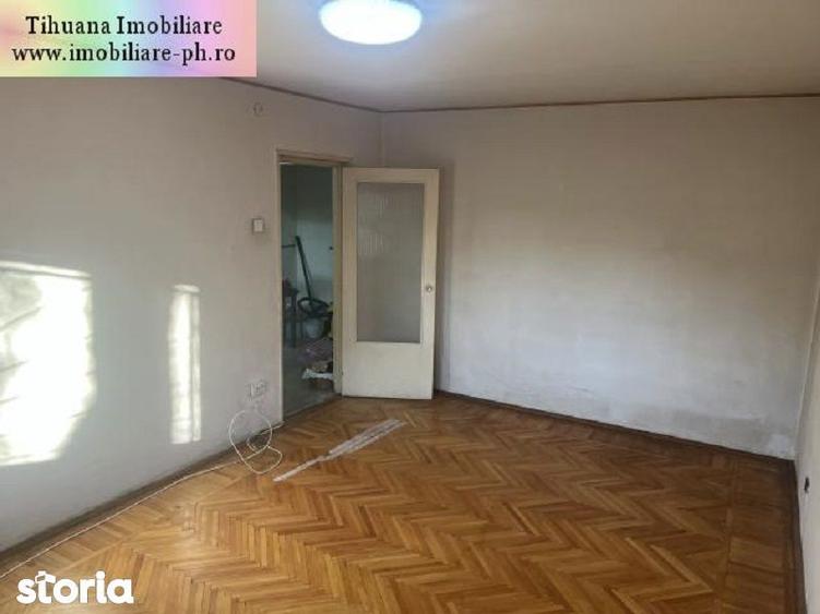 Apartament cu 4 camere decomandat în Republicii