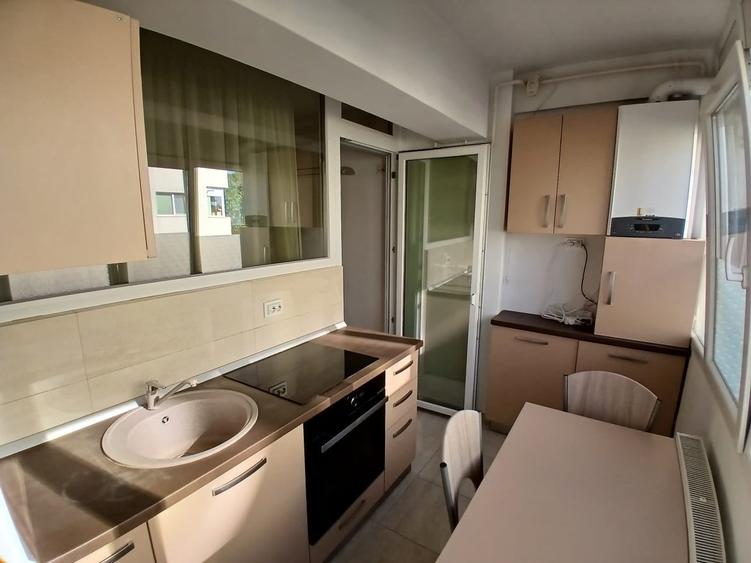 Apartament cu 2 camere decomandat, mobilat în Păcurari