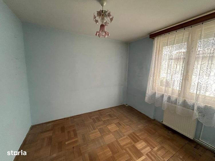 Apartament cu 2 camere decomandat în Bucium