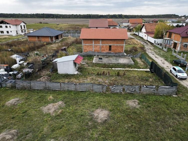 Teren de 500 mp, în Vladimirescu