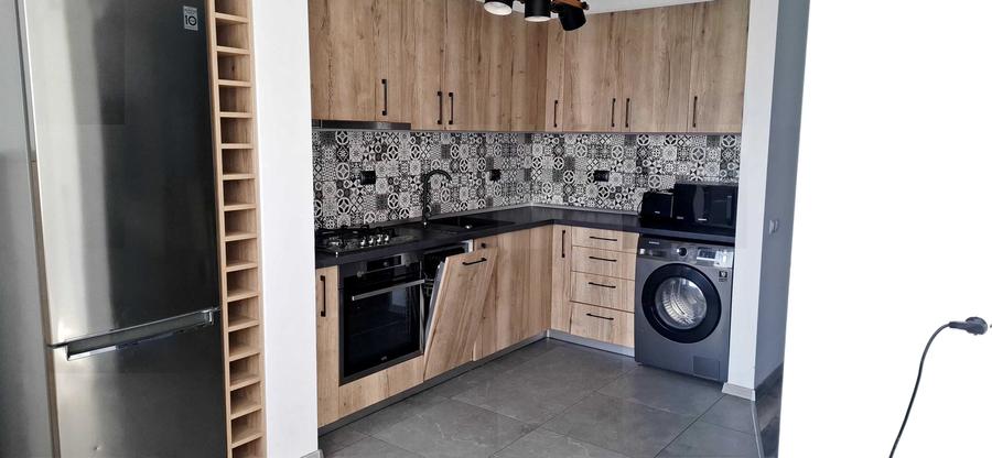 Apartament cu 2 camere decomandat în Florești