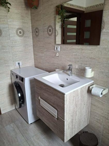 Apartament cu 2 camere decomandat în Vișan