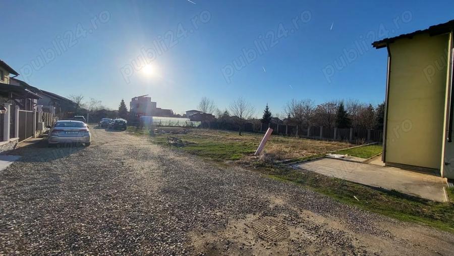 Teren de 650 mp, în Săftica