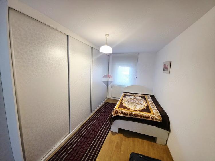 Casă cu 3 camere cu Teren 2836 Mp în Zănești