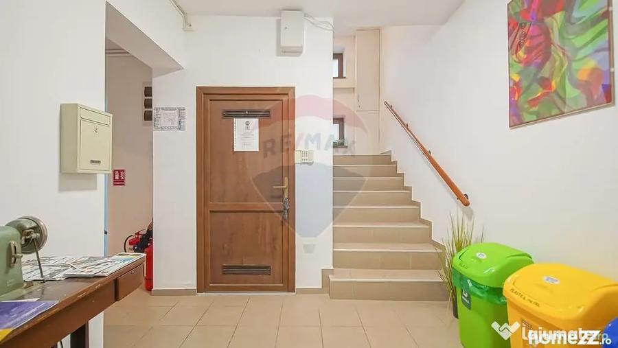 Casă cu 7 camere cu Teren 142 Mp în Centrul Istoric