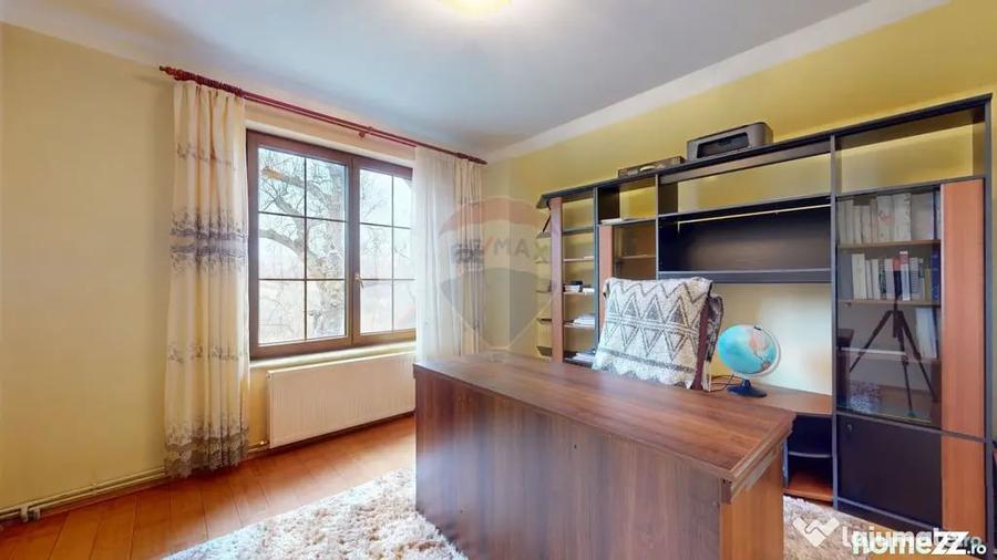 Casă cu 3 camere cu Teren 10331 Mp în Sohodol