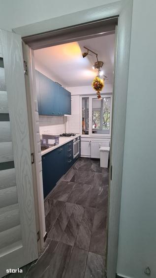 Apartament cu 3 camere în Obor