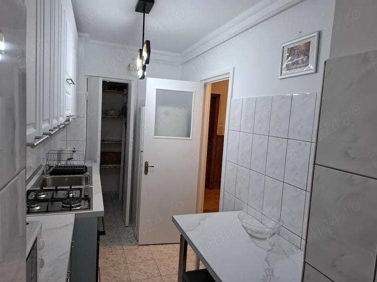 De inchiriat apartament 3 camere zona Belvedere - George Enescu - 1