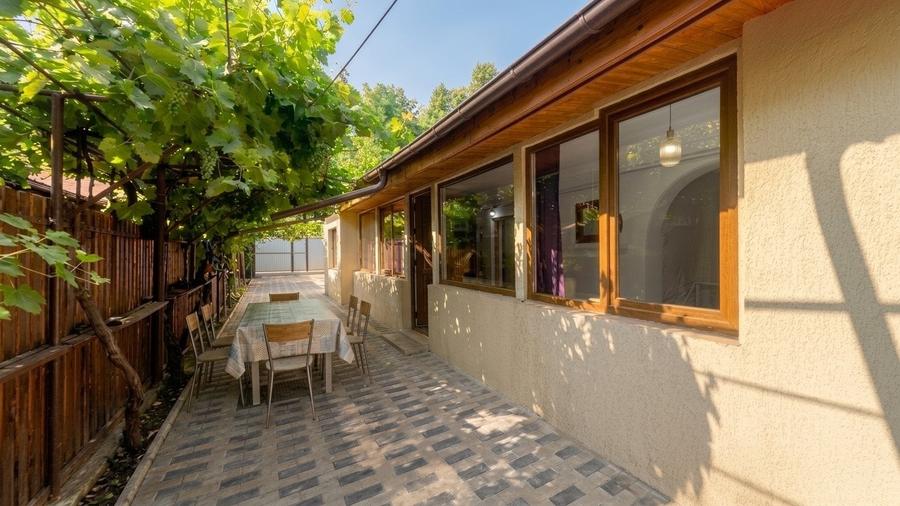 Casa 3 camere | 2 min Metrou Laminorului | Teren 241 mp | Renovata complet - 2