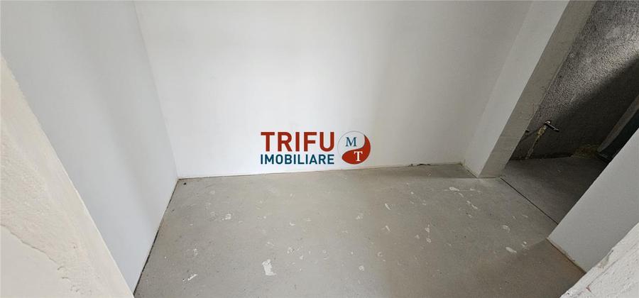 Casă individuală cu 9 camere cu Canalizare în Ciugud