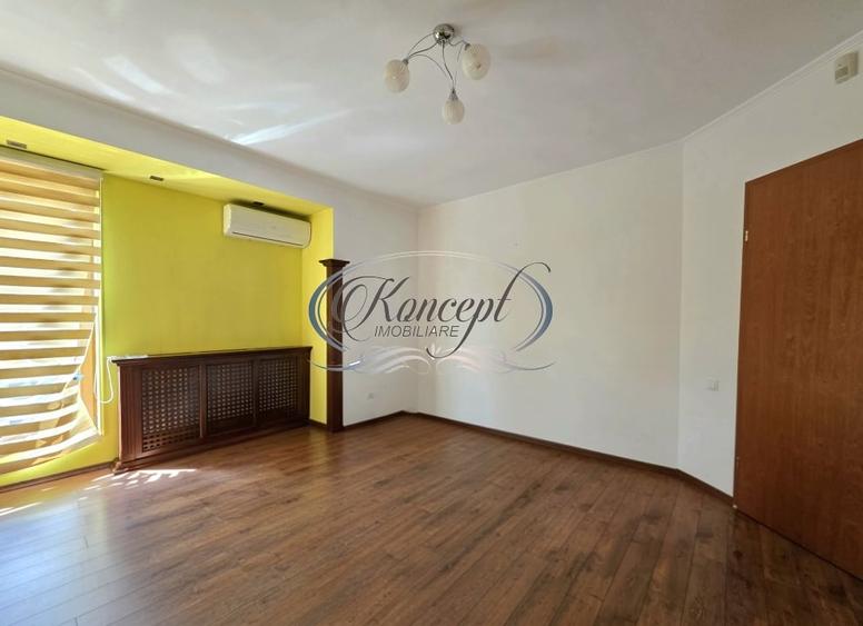 Casă individuală cu 5 camere cu Canalizare în Gheorgheni