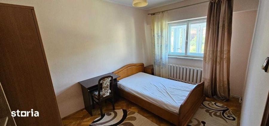 Inchiriez apartament 4 camere, zona Arcu - Rapa Galbena - 2