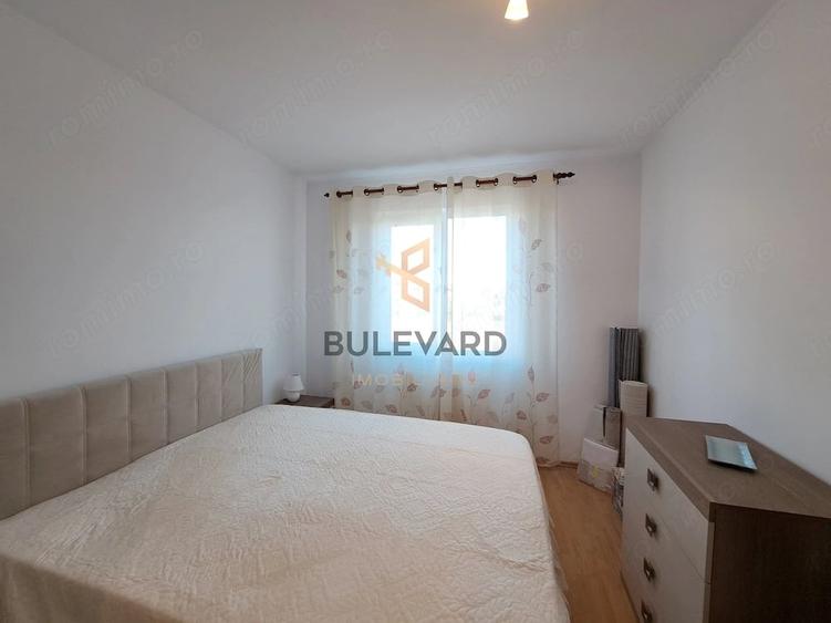 Apartament cu 3 camere semidecomandat în Apahida