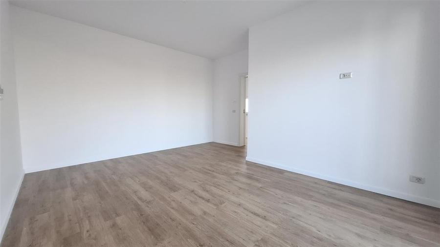 Duplex cu 4 camere cu Canalizare în Valea Lupului