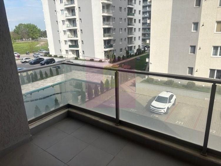 Apartament cu 2 camere semidecomandat, mobilat în Prelungirea Ghencea