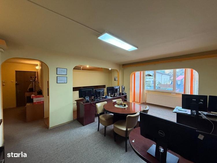 Apartament cu 4 camere, mobilat în Scriitorilor