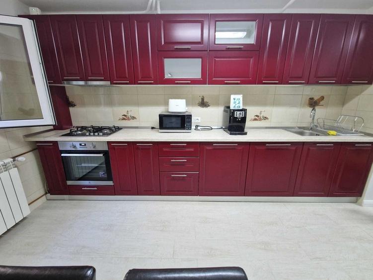 Apartament cu 2 camere semidecomandat, mobilat în Dristor