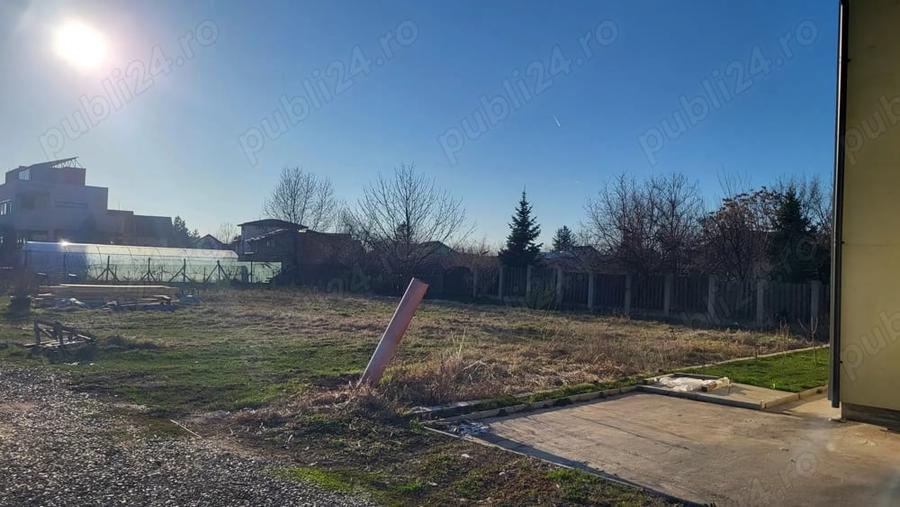 Teren de 650 mp, în Săftica