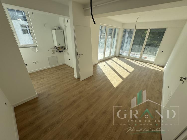 Apartament cu 2 camere semidecomandat în Florești — fotografia 1